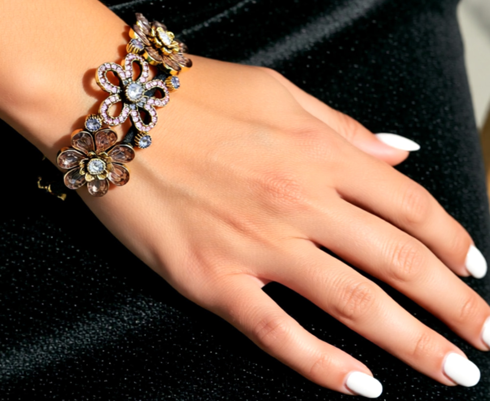 Betsey Johnson Hinged Bangle Bracelet Flowers Crystals Rhinestones 6.5 inches